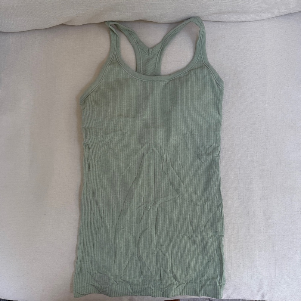 Lululemon Ebb to Street tank size 4
